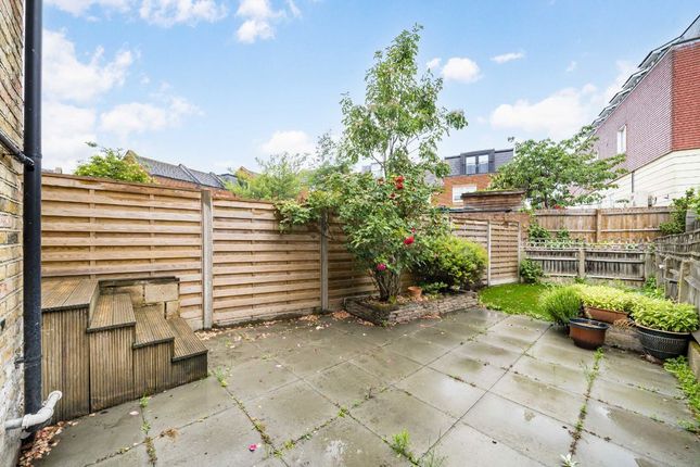 113A, Strathville Road, London photo 4