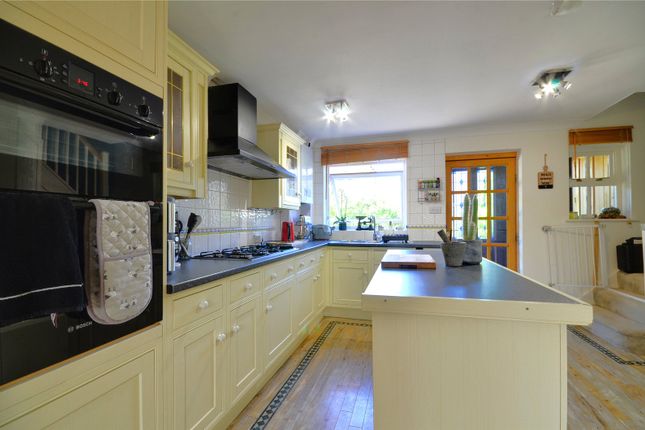 20, Tanners Mead, Kent photo 2