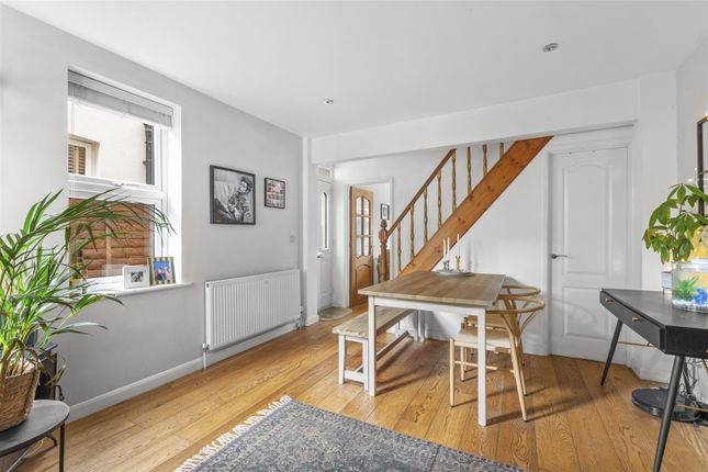8, Hughenden Road, High Wycombe photo 4