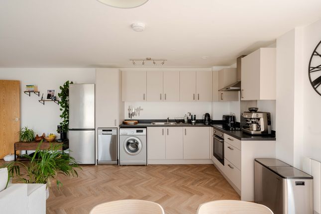 10, 5 Harbour Crescent, Portishead photo 4