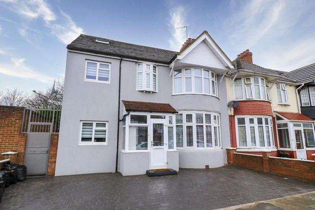Semi-detached house to rent in Broadhurst Avenue, Ilford