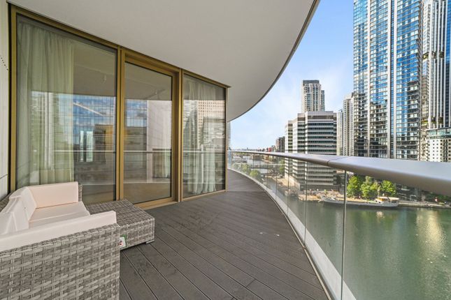 808, 1 Park Drive, London photo 4
