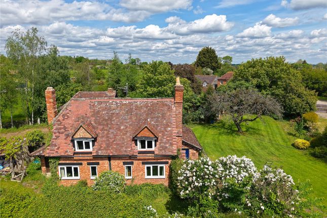 Walnut Tree Cottage,, Wheatley Lane, Worcester photo 4