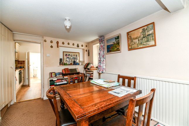 Harell Cottage,, The Square, Lymington photo 4