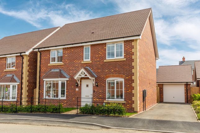 4-bed house on 15, Bartletts Avenue, Stratford-upon-Avon, £540,000