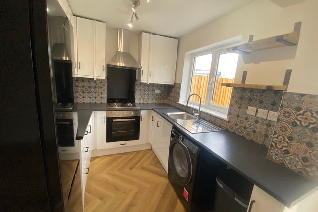 117 Tyle-Teg, Swansea photo 5