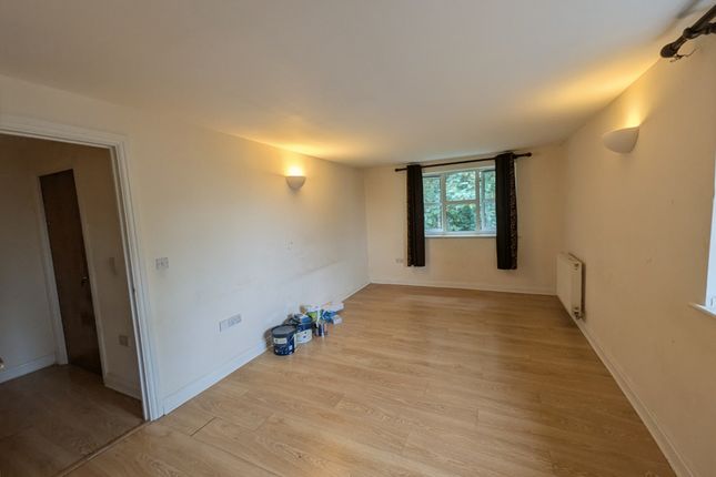 76, Redhill photo 3