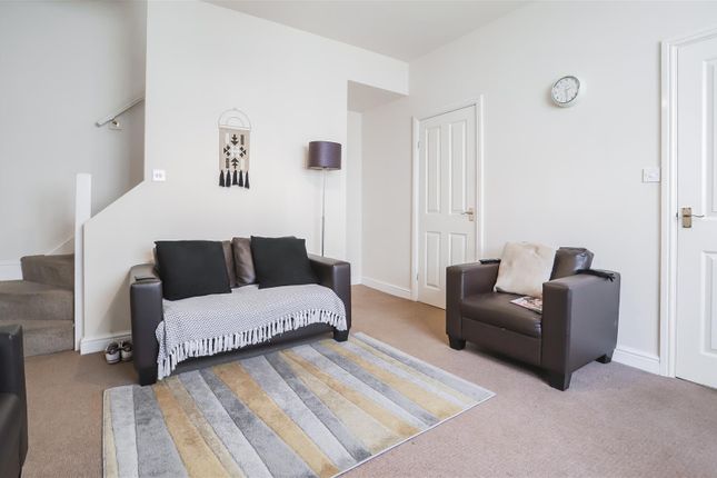 Flat for sale in Burnley Road, Briercliffe, Burnley