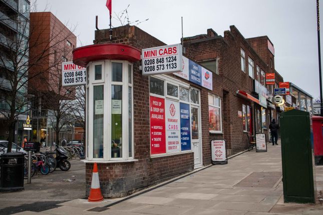 Thumbnail Restaurant/cafe for sale in Station Road, Hayes