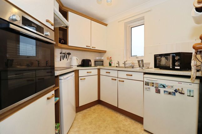 Flat 53, Park View Court,, Albert Road, Bristol photo 3
