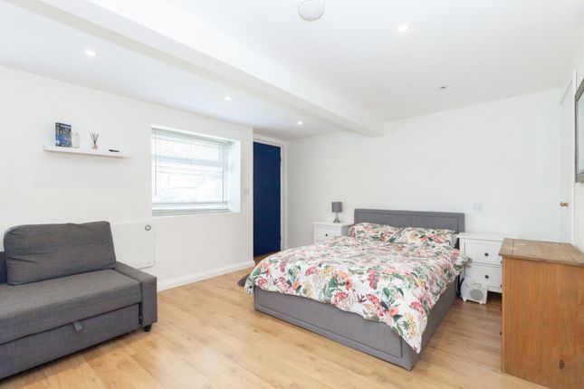 Terraced house for sale in Boswell Road, Cowley, Oxford