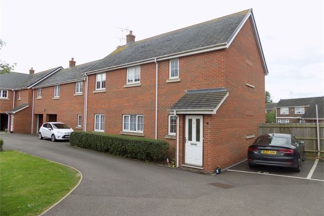 Thumbnail Maisonette to rent in Gilpin Court, Bedfordshire, Hockliffe