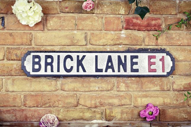 Flat to rent in Brick Lane, Shoreditch