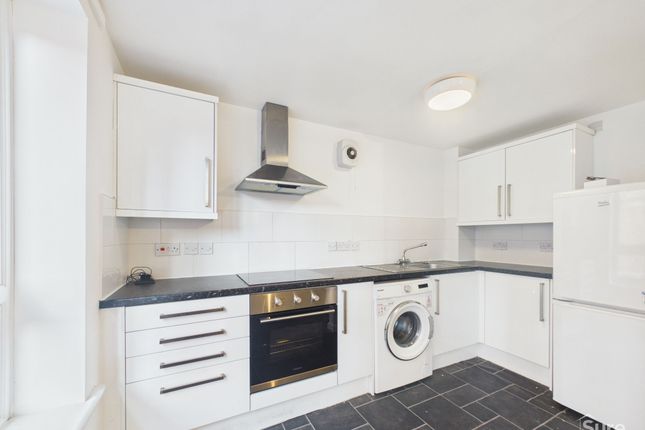 30 Chardlace Walk, Nottingham photo 3