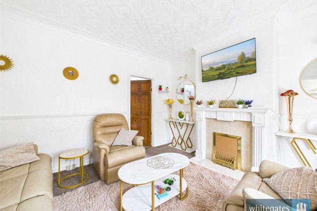 14, Woodroyd Terrace, West Yorkshire photo 2