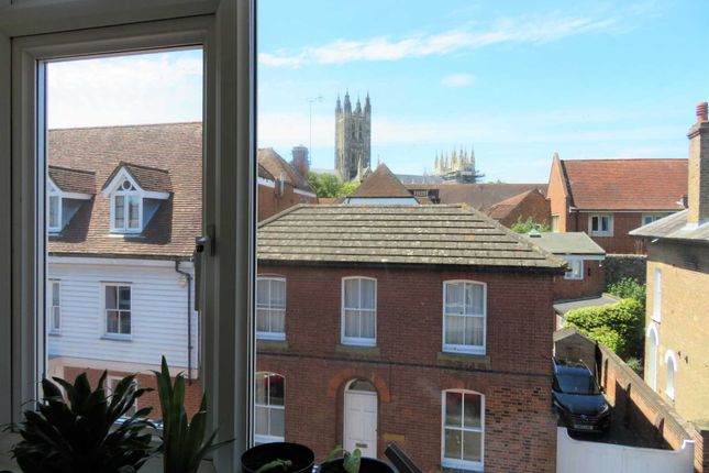 Thumbnail Flat to rent in Dean Court, Canterbury