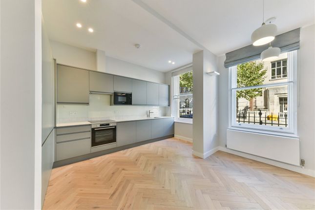 Thumbnail Flat to rent in Gower Street, London
