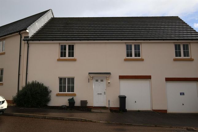 Thumbnail Property to rent in Swallow Way, Cullompton