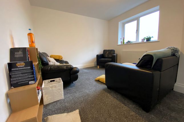 Kelso Road Flat 1, 29, Leeds photo 3