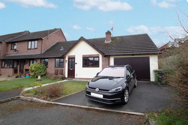 Thumbnail Bungalow for sale in Caenbrook Meadow, Presteigne