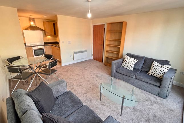 65, Gateshead photo 2