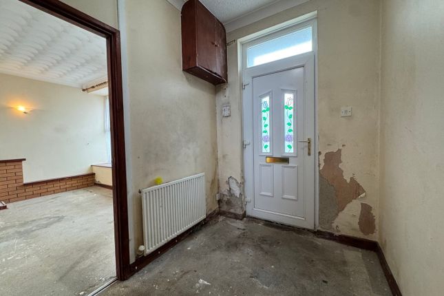 Bristol House, Bridge Street, Llanon photo 5