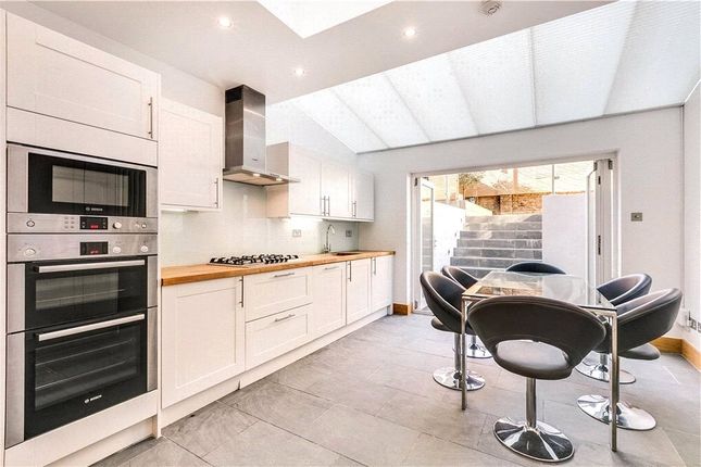 The Garden Flat, 6, Ridgway, London photo 3