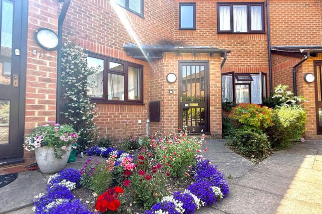 Flat 12, Kirkby Court,, Parsonage Way, Camberley photo 2