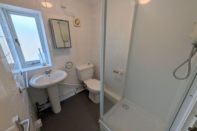 6-8 Market Place, Saxmundham photo 5