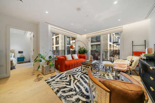 3-bed flat on Sovereign Court, Jubilee Walk, London, £1,749,000