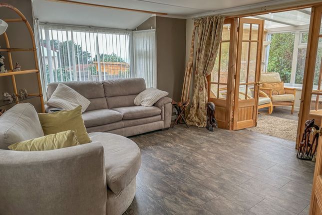 11, Charlcombe Park, Portishead photo 4