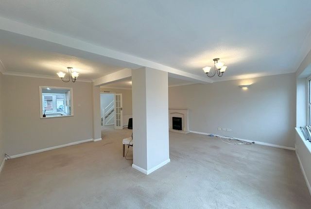 22, Hornchurch photo 5