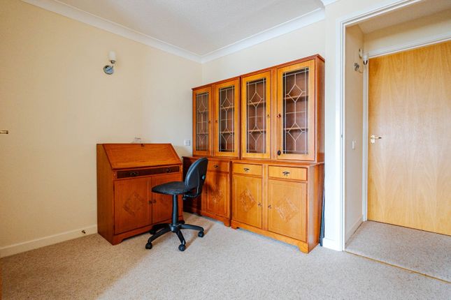 15, Lime Walk, Bedfordshire photo 3