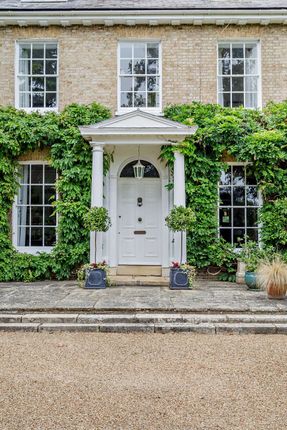 Fen Manor,, Church Street, Huntingdon photo 4