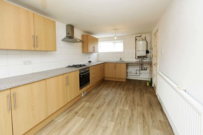 21, Westbourne, Telford photo 4