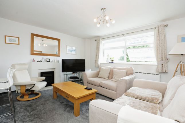 Flat for sale in Clopton Road, Stratford-Upon-Avon