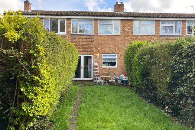 Terraced house for sale in Moreton Avenue, Osterley, Isleworth