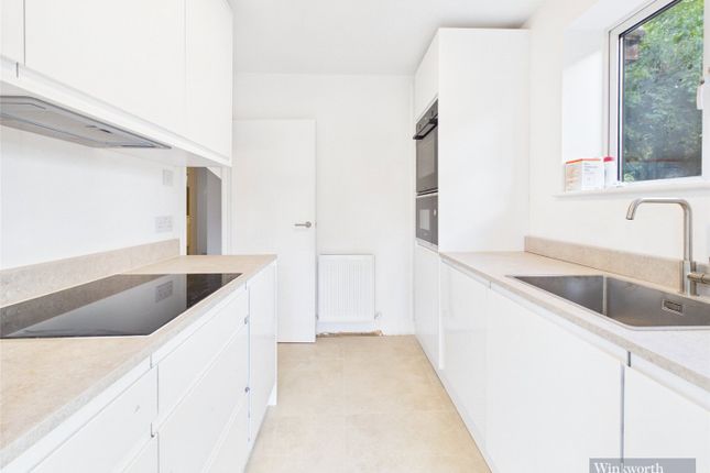 34, Verona Drive, Surbiton photo 3