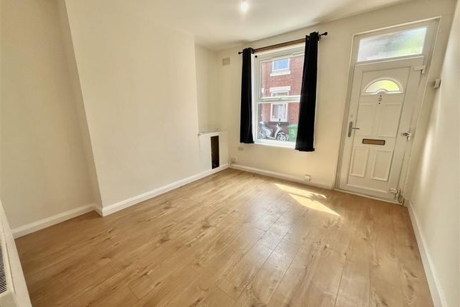 6, Elton Terrace, NOTTINGHAM photo 5