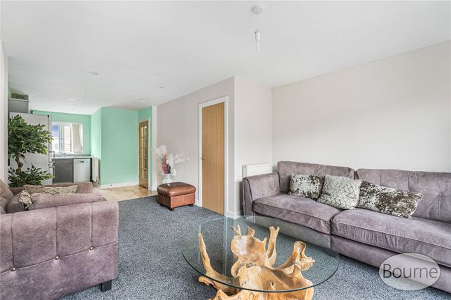 26, Baynton Road, Woking photo 4