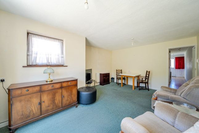 55 Manor Lane, Chichester photo 2