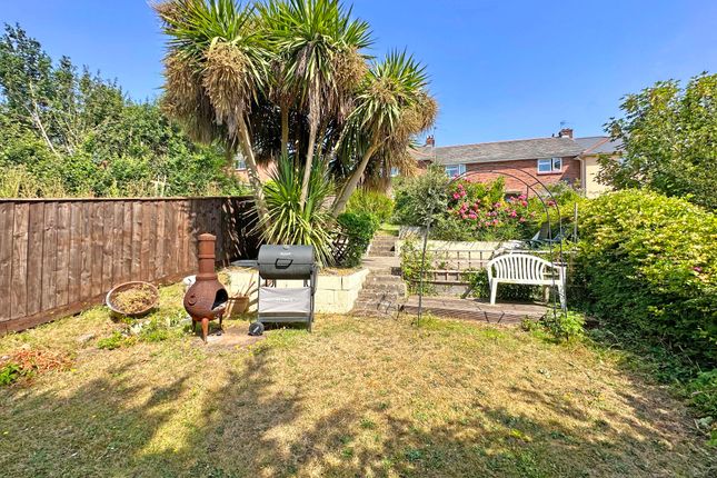 6, Hill Crest, Exeter photo 2