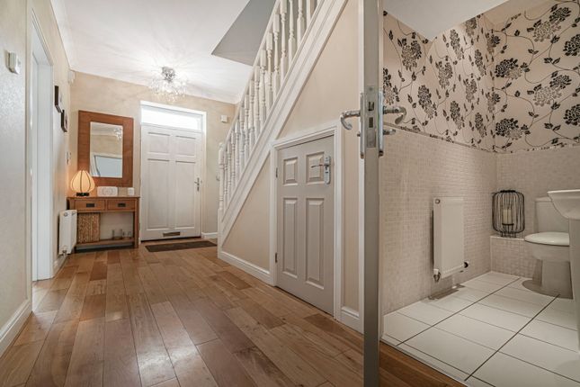 4, Stanningden Rise, Sowerby Bridge photo 4