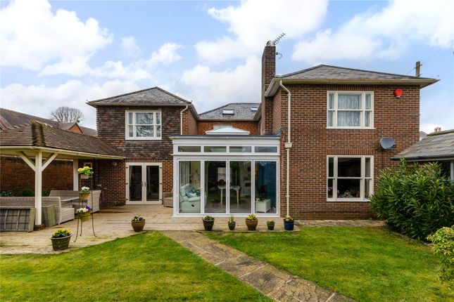 Alma House,, Grove Road, Hampshire photo 3