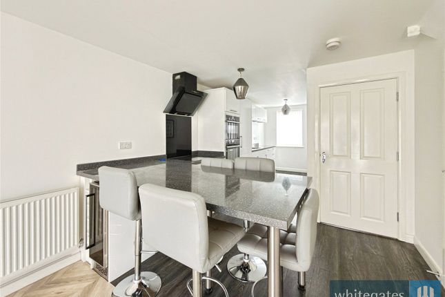 11, Great Heath Road, Merseyside photo 3