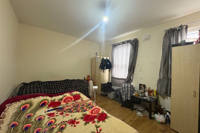167 Western Road, Southall photo 4