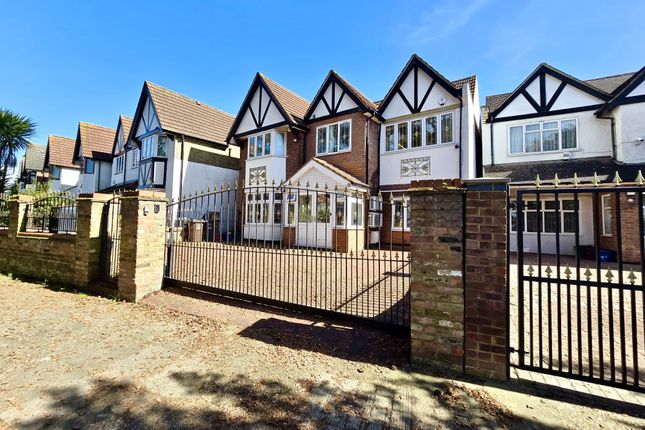 Thumbnail Detached house for sale in Jersey Road, Hounslow, Greater London