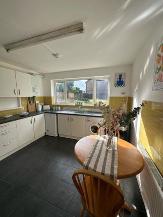 Thumbnail Property to rent in Alton Road, Bournemouth