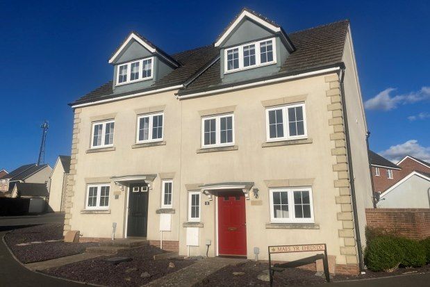 Thumbnail Property to rent in Maes Yr Ehedydd, Carmarthen