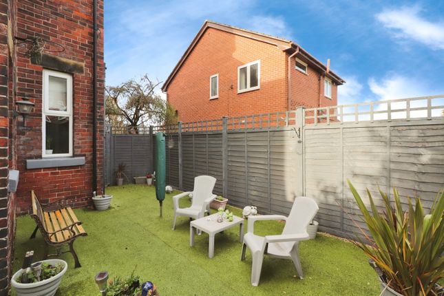 79, Derbyshire Lane, Sheffield photo 2